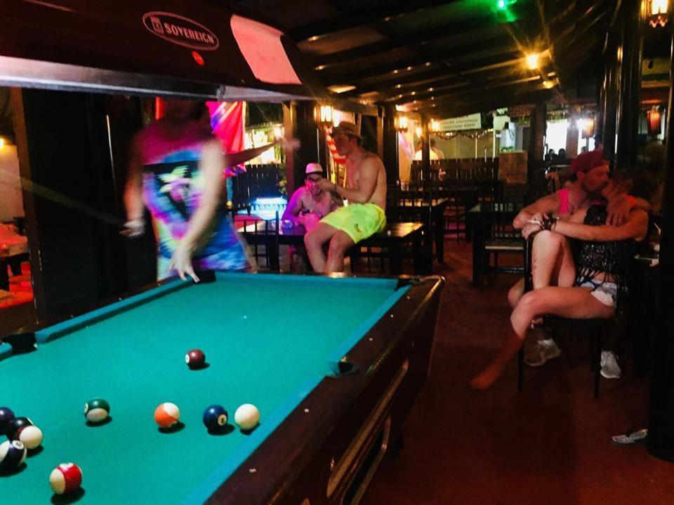 Bamboozle Hostel Haad Rin Eksteriør billede